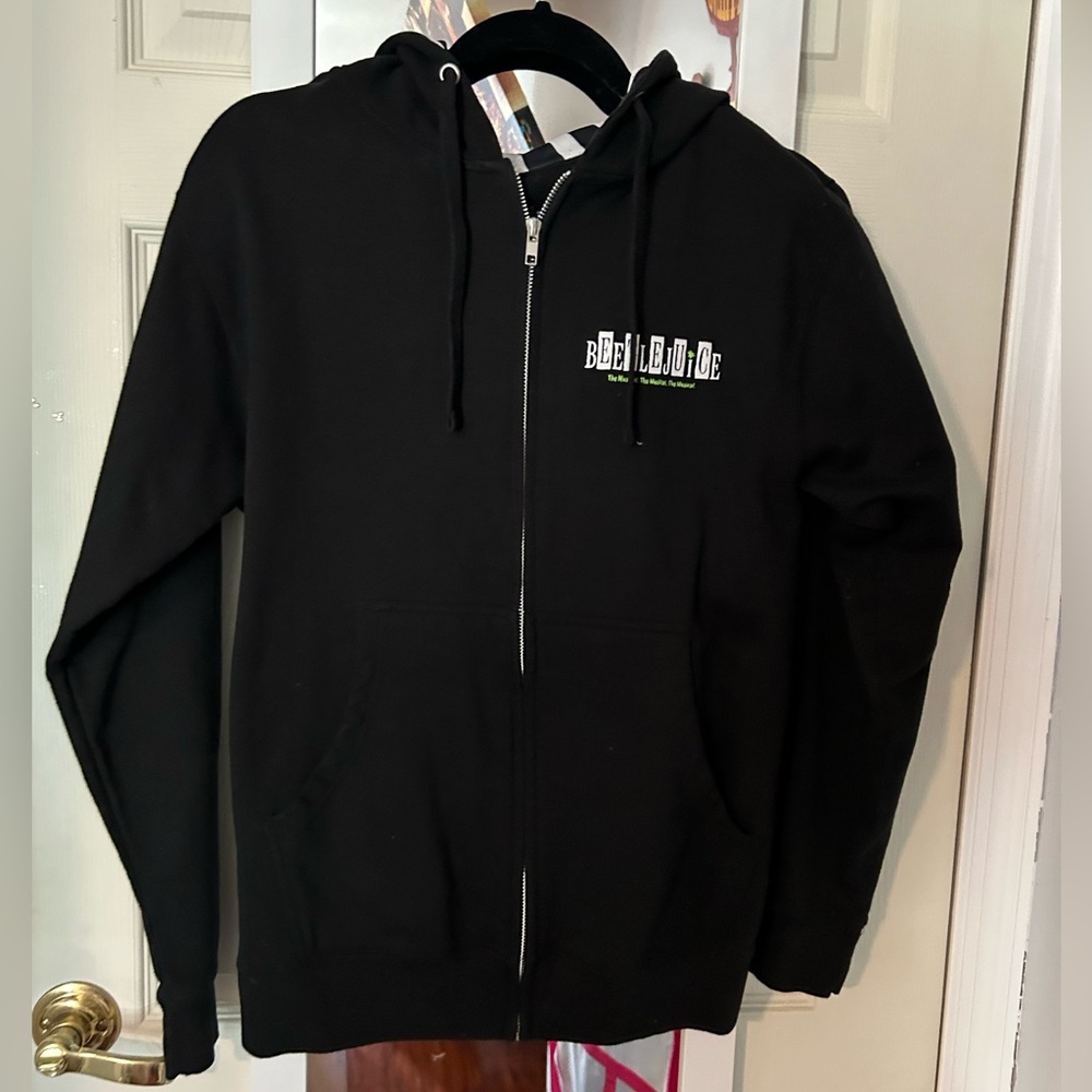 Excellent condition beetlejuice broadway zip up size small